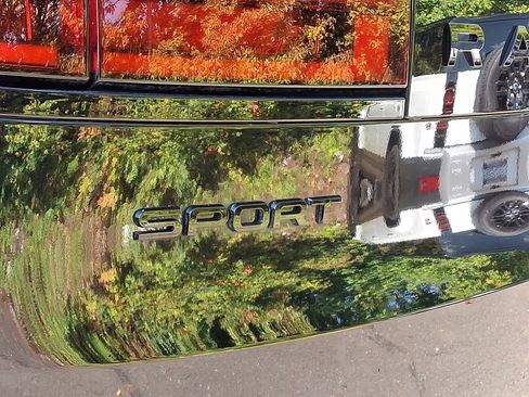 Used 2023 Land Rover Range Rover Sport SE image 30