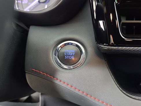 Used 2022 Toyota Highlander XSE FWD image 33