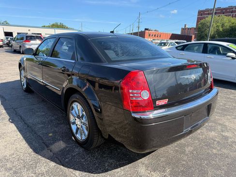 Used 2008 Chrysler 300 Limited RWD image 6