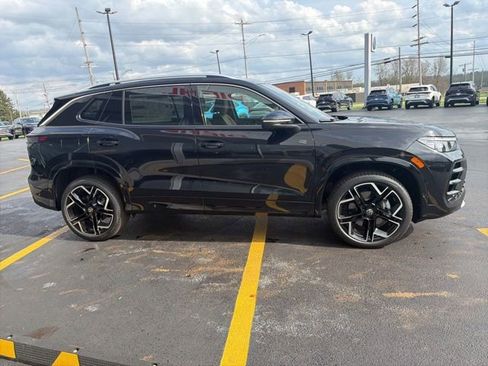 New 2026 Volkswagen Tiguan SEL R-Line AWD/4WD image 8