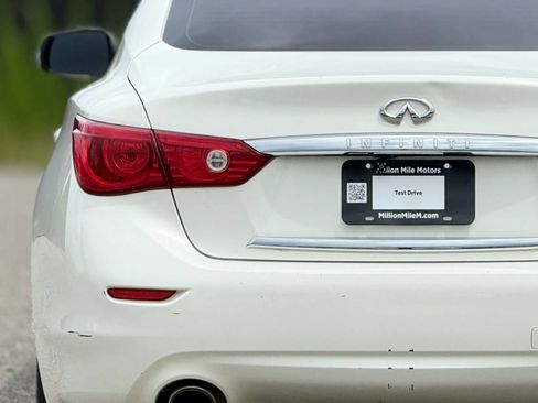 Used 2015 INFINITI Q50 Premium w/ Navigation Package RWD image 13