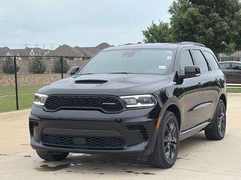 Used 2024 Dodge Durango R/T RWD image 3
