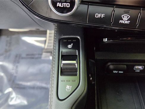 Certified 2024 Kia Telluride SX Prestige X-Line AWD/4WD image 24