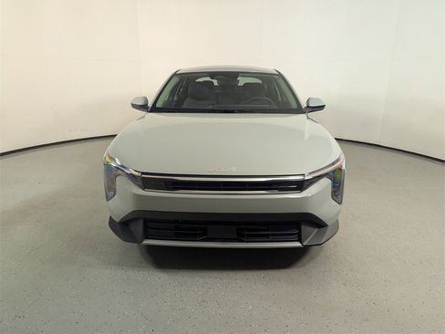 New 2025 Kia K4 EX image 2