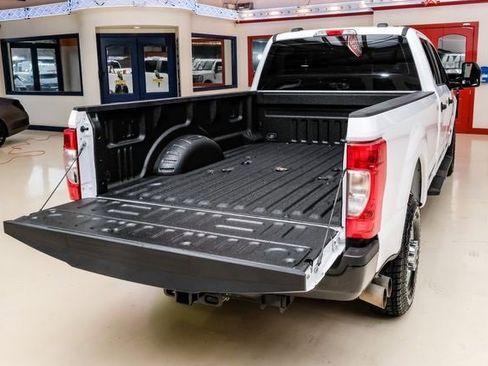 Used 2022 Ford F350 XL w/ Power Equipment Group image 47