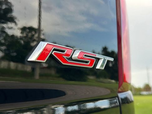 Used 2022 Chevrolet Silverado 1500 RST AWD/4WD image 47
