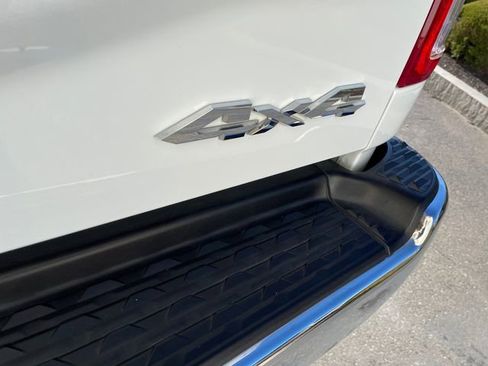 Used 2024 RAM 2500 Big Horn w/ Bed Utility Group image 13