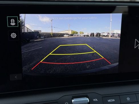 Used 2025 Kia K4 FWD image 18