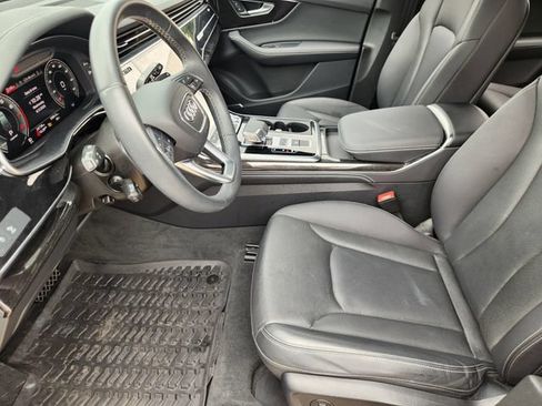 Used 2025 Audi Q7 3.0T Premium Plus w/ Premium Plus Package AWD/4WD image 9