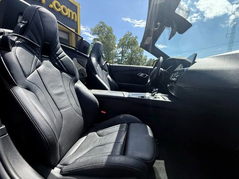 Used 2019 BMW Z4 sDrive30i w/ M Sport Package image 24