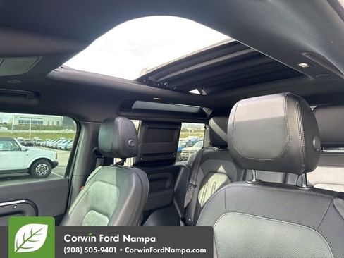 Used 2021 Land Rover Defender 90 X-Dynamic S image 10