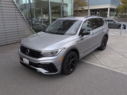 Used 2023 Volkswagen Tiguan SE R-Line
