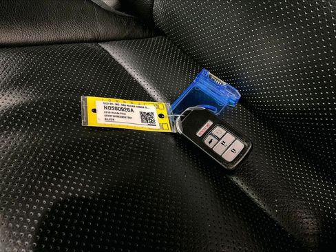 Used 2016 Honda Pilot Elite image 32