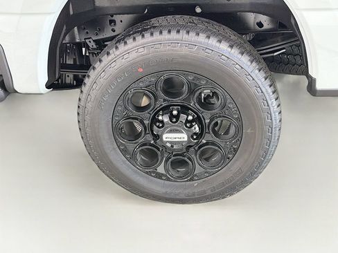 New 2026 Ford F250 Lariat w/ Black Appearance Package AWD/4WD image 33