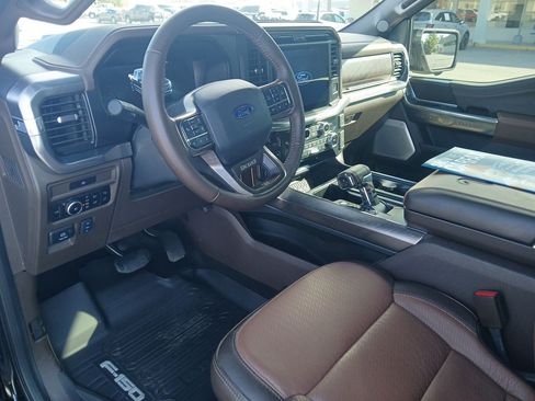 Used 2025 Ford F150 King Ranch w/ FX4 Off-Road Package AWD/4WD image 12
