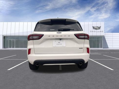 Used 2024 Ford Escape ST-Line Select AWD/4WD image 7