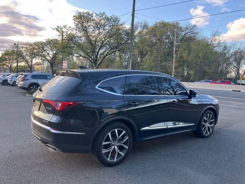 Used 2024 Acura MDX SH-AWD w/ Technology Package image 23