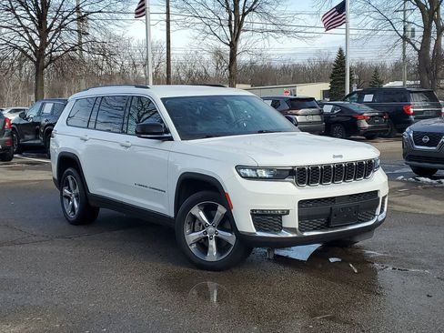 Used 2021 Jeep Grand Cherokee L Limited image 1