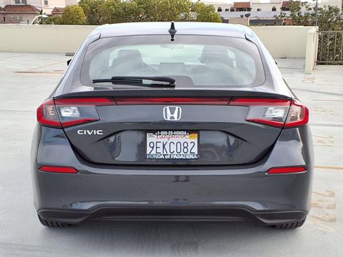 Used 2023 Honda Civic EX-L image 5