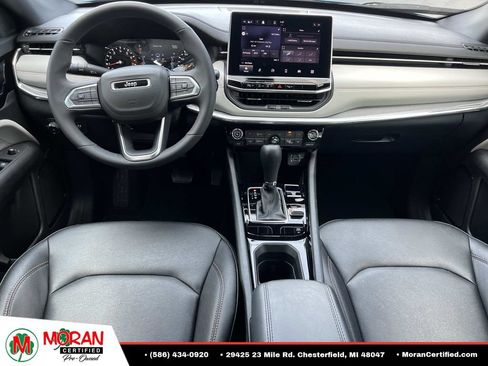 Used 2024 Jeep Compass Limited AWD/4WD image 13
