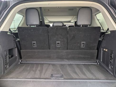 Used 2025 Ford Expedition Platinum AWD/4WD image 28
