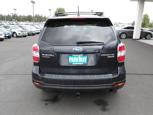 Used 2015 Subaru Forester 2.5i Touring w/ Popular Package #2 AWD/4WD image 4