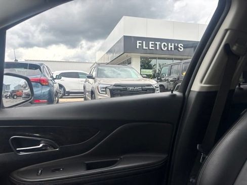 Used 2013 Buick Encore Leather FWD image 13