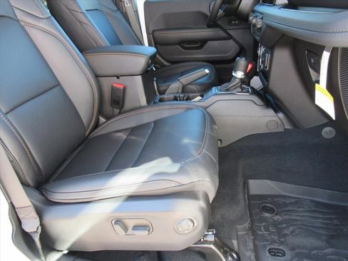 New 2026 Jeep Wrangler Sahara image 8