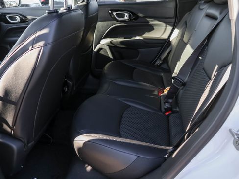 New 2026 Jeep Compass Latitude AWD/4WD image 11
