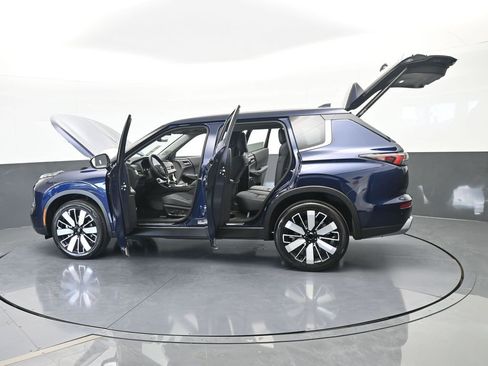 New 2026 Mitsubishi Outlander SE image 84