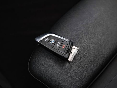 Used 2021 BMW 330i Sedan w/ Driving Assistance Package RWD image 53