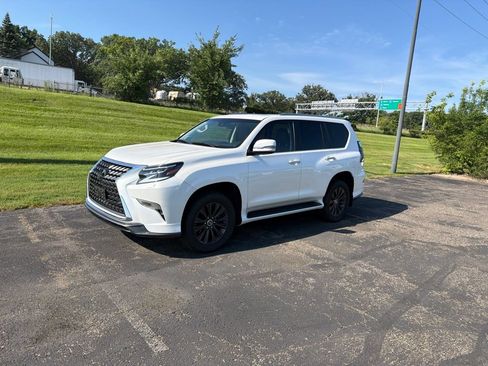 Used 2023 Lexus GX 460 Premium AWD/4WD image 3