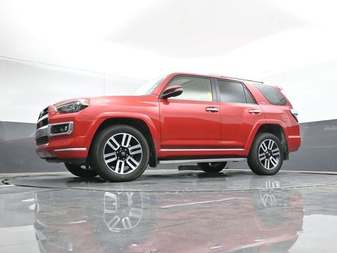 Used 2024 Toyota 4Runner Limited image 38