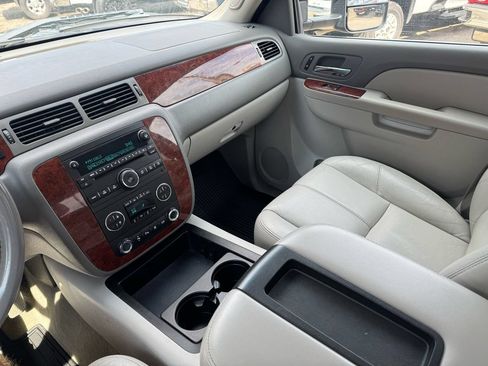 Used 2011 Chevrolet Silverado 3500 LTZ w/ LTZ Plus Package AWD/4WD image 20