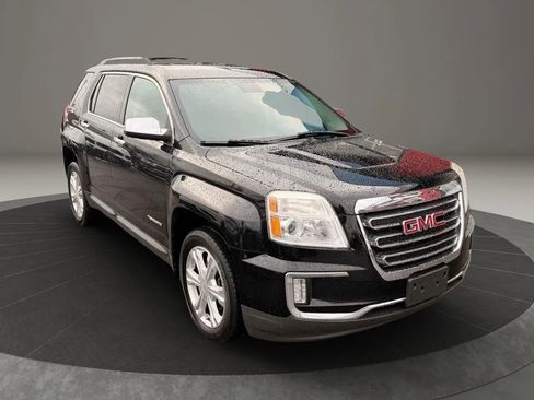 Used 2017 GMC Terrain SLE w/ Chrome Edition image 3