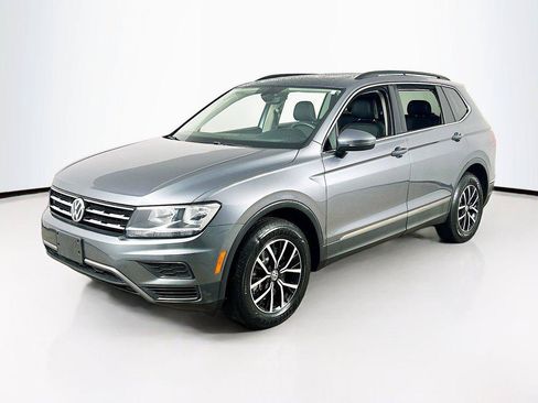 Certified 2021 Volkswagen Tiguan SE w/ Panoramic Sunroof Package AWD/4WD image 1