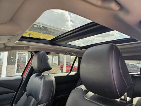 Used 2024 MAZDA CX-50 AWD 2.5 S w/ Premium Package image 11