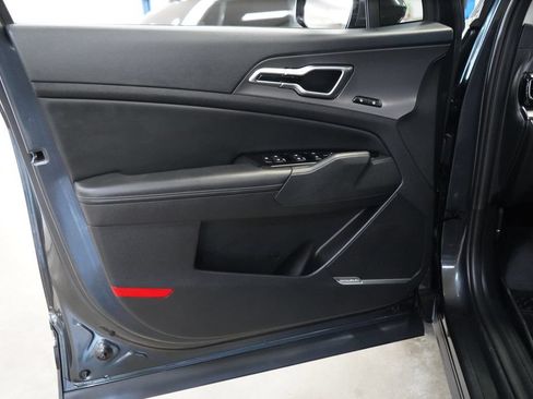 Used 2024 Kia Sportage SX FWD image 15