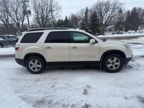 Used 2008 GMC Acadia SLT w/ Convenience Package image 7