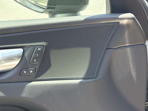 New 2026 Volvo XC60 B5 Core AWD/4WD image 12