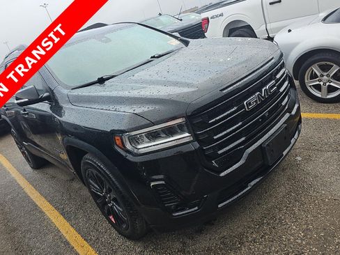 Used 2023 GMC Acadia SLT w/ Elevation Edition image 5