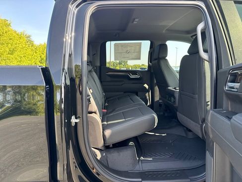 New 2026 Chevrolet Silverado 1500 RST w/ RST All Star Premium Package AWD/4WD image 11