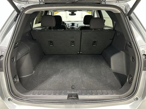 Used 2024 Chevrolet Equinox LT image 24