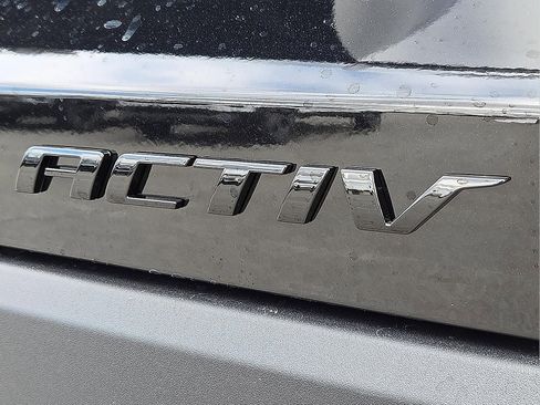 New 2026 Chevrolet Equinox ACTIV w/ Convenience Package III AWD/4WD image 9