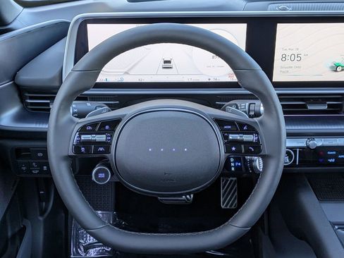 New 2025 Hyundai Ioniq 6 Limited image 18