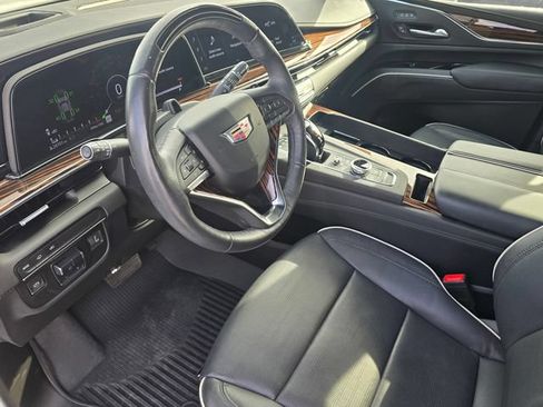 Used 2023 Cadillac Escalade Premium Luxury w/ Performance Package RWD image 22