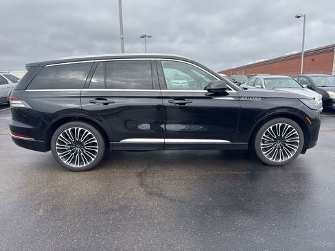 New 2025 Lincoln Aviator Black Label image 6