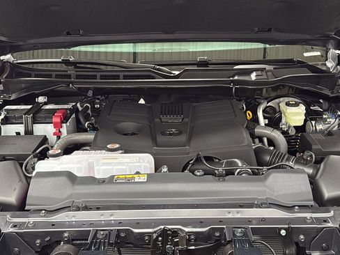 New 2026 Toyota Tundra Limited image 25