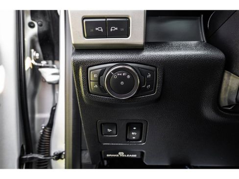 Used 2018 Ford F250 Lariat w/ Lariat Ultimate Package image 18