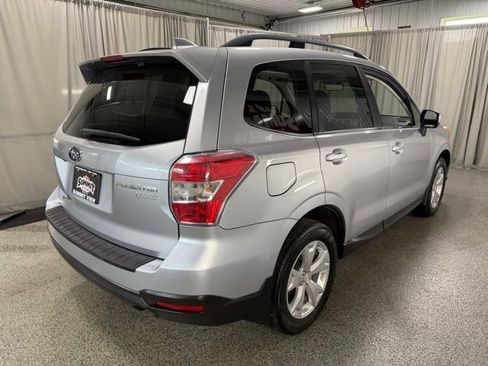 Used 2016 Subaru Forester 2.5i Limited AWD/4WD image 4